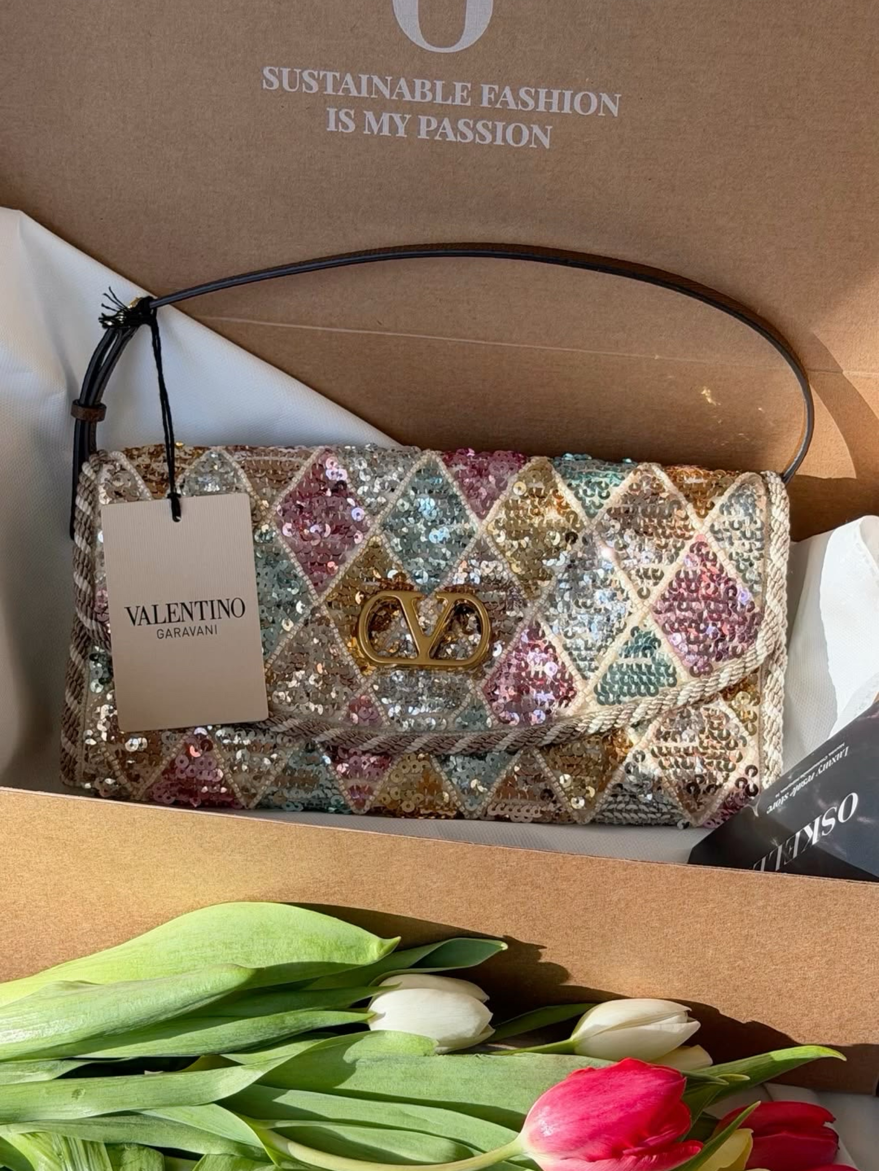 NEW surf lodge clutch by Valentino Garavani - Pickle