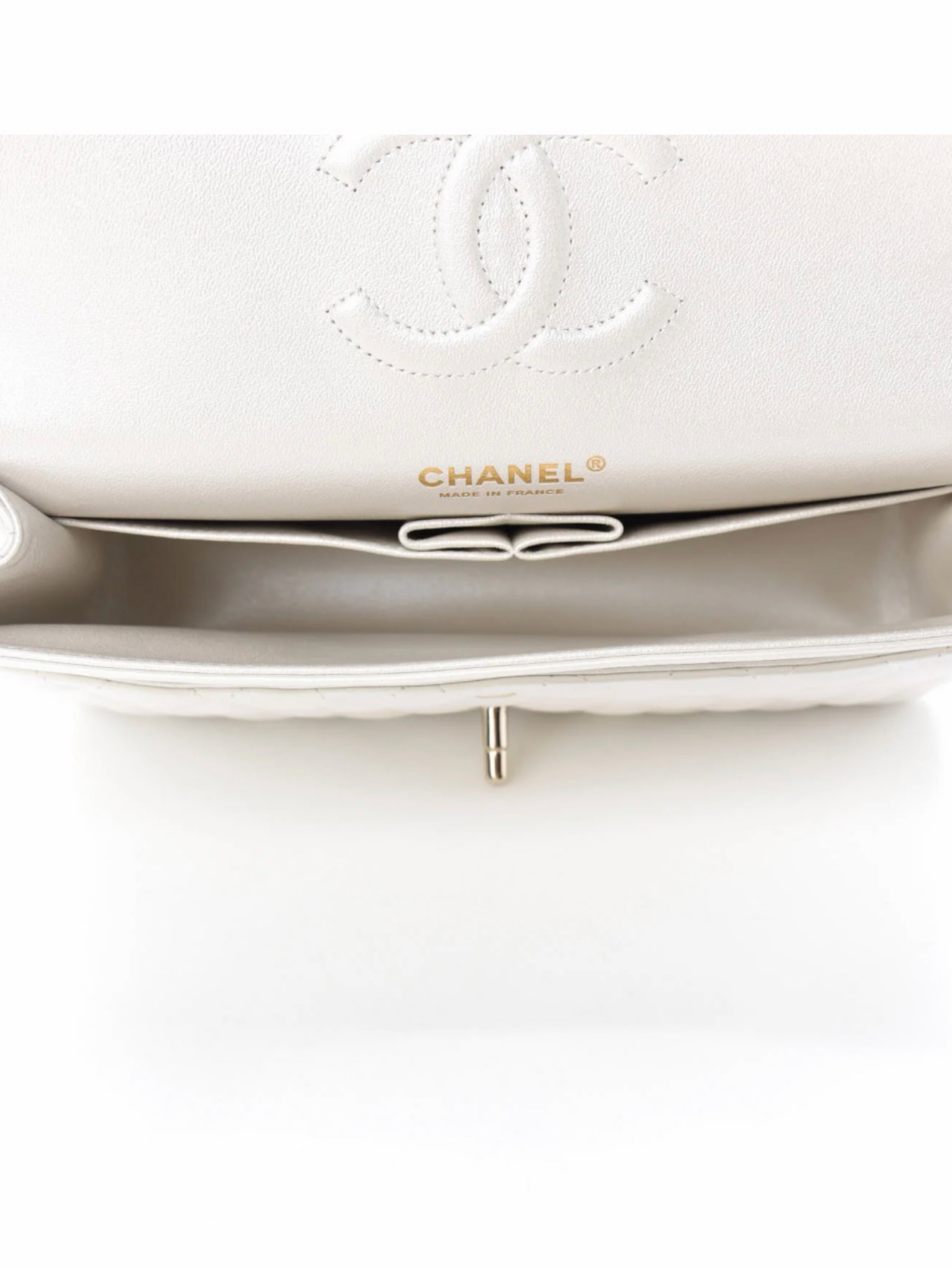 Chanel White Quilted Leather Flap Bag by Chanel - Pickle
