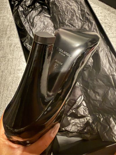 Yves Saint Laurent Patent boots by Saint Laurent | Pickle