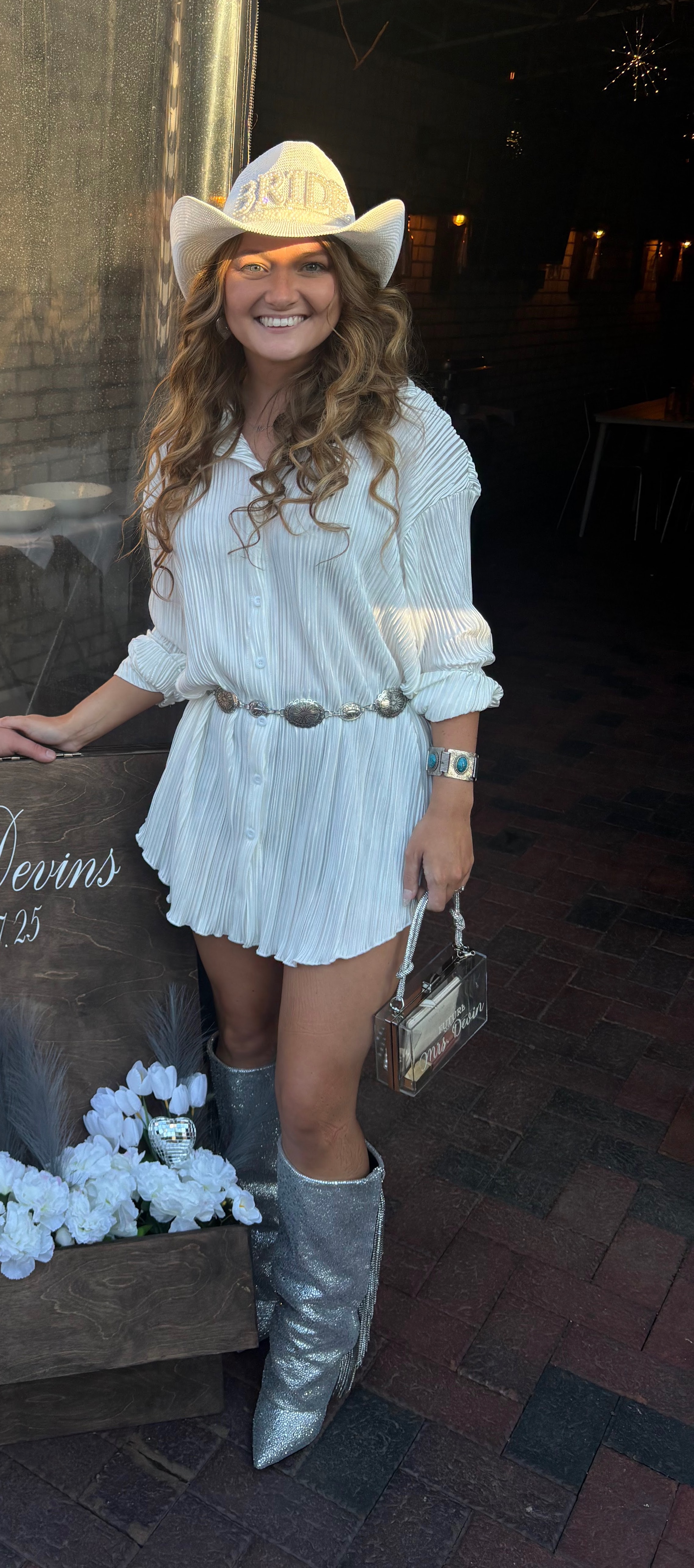 White pleated shirt dress size small