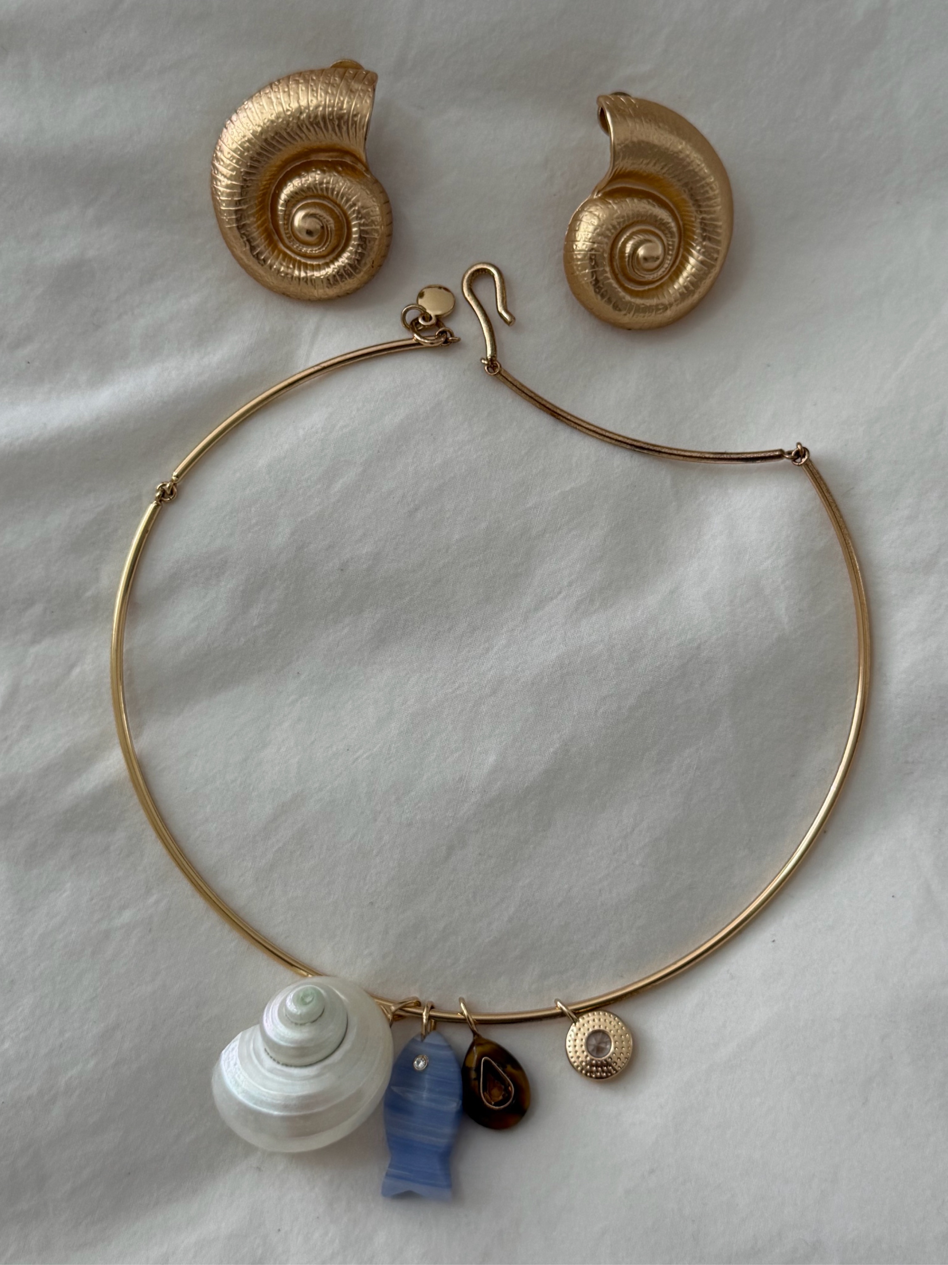 Gold Seashell Jewelry Bundle