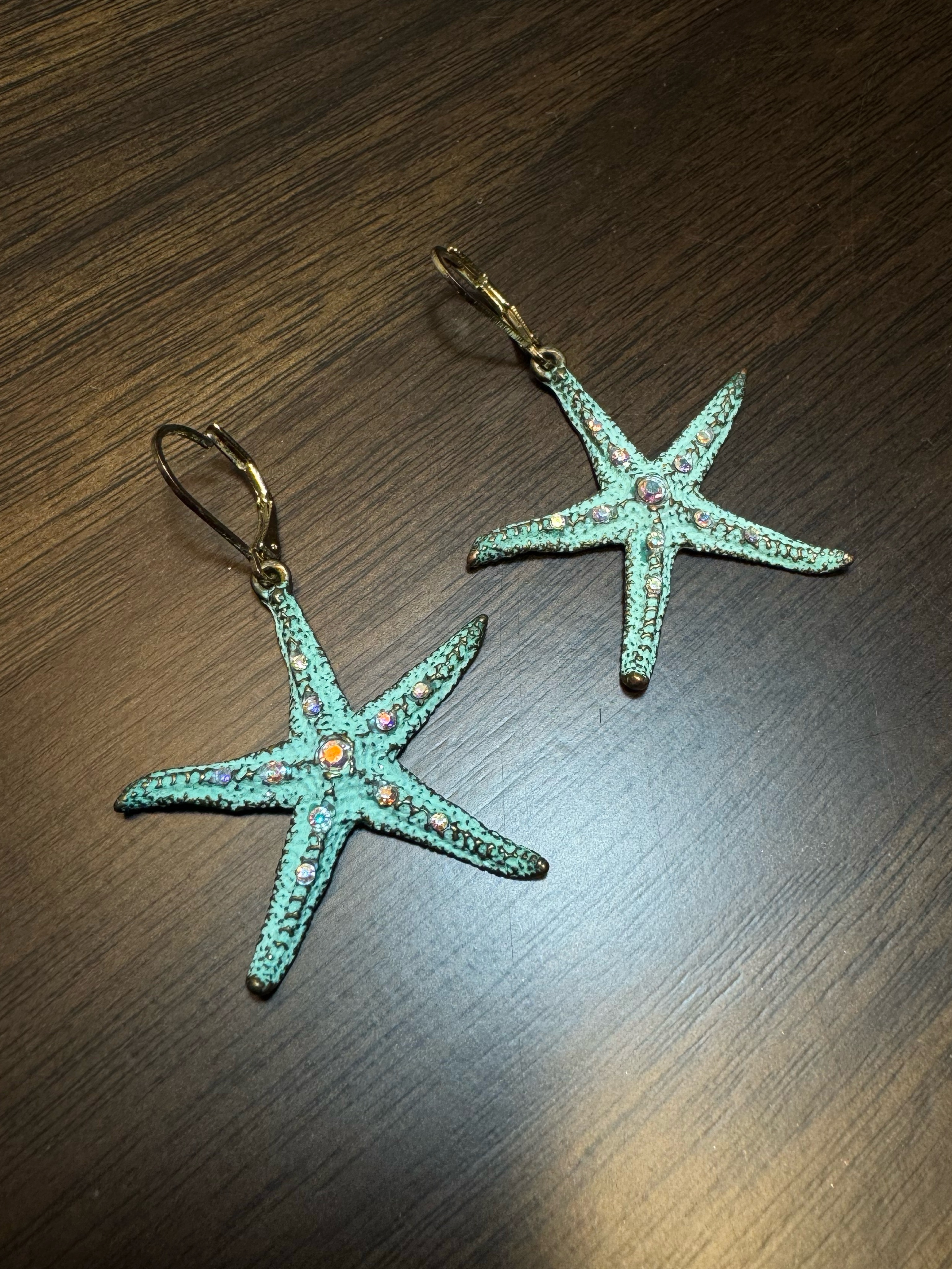 Starfish earrings - blue and diamond