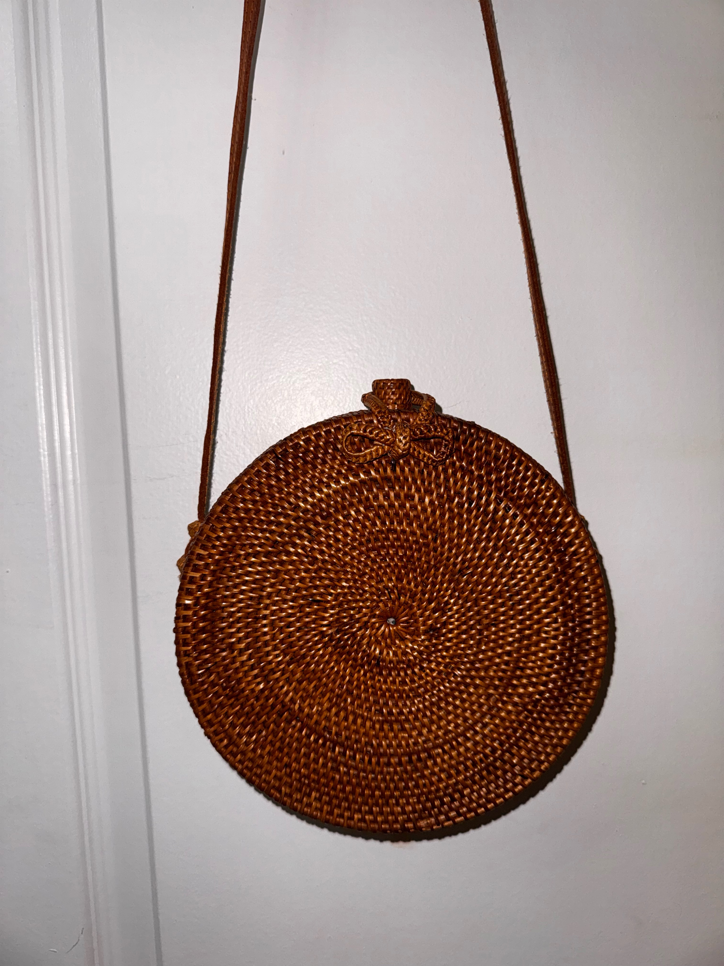 Circle Woven Rattan Wicker Crossbody Bag
