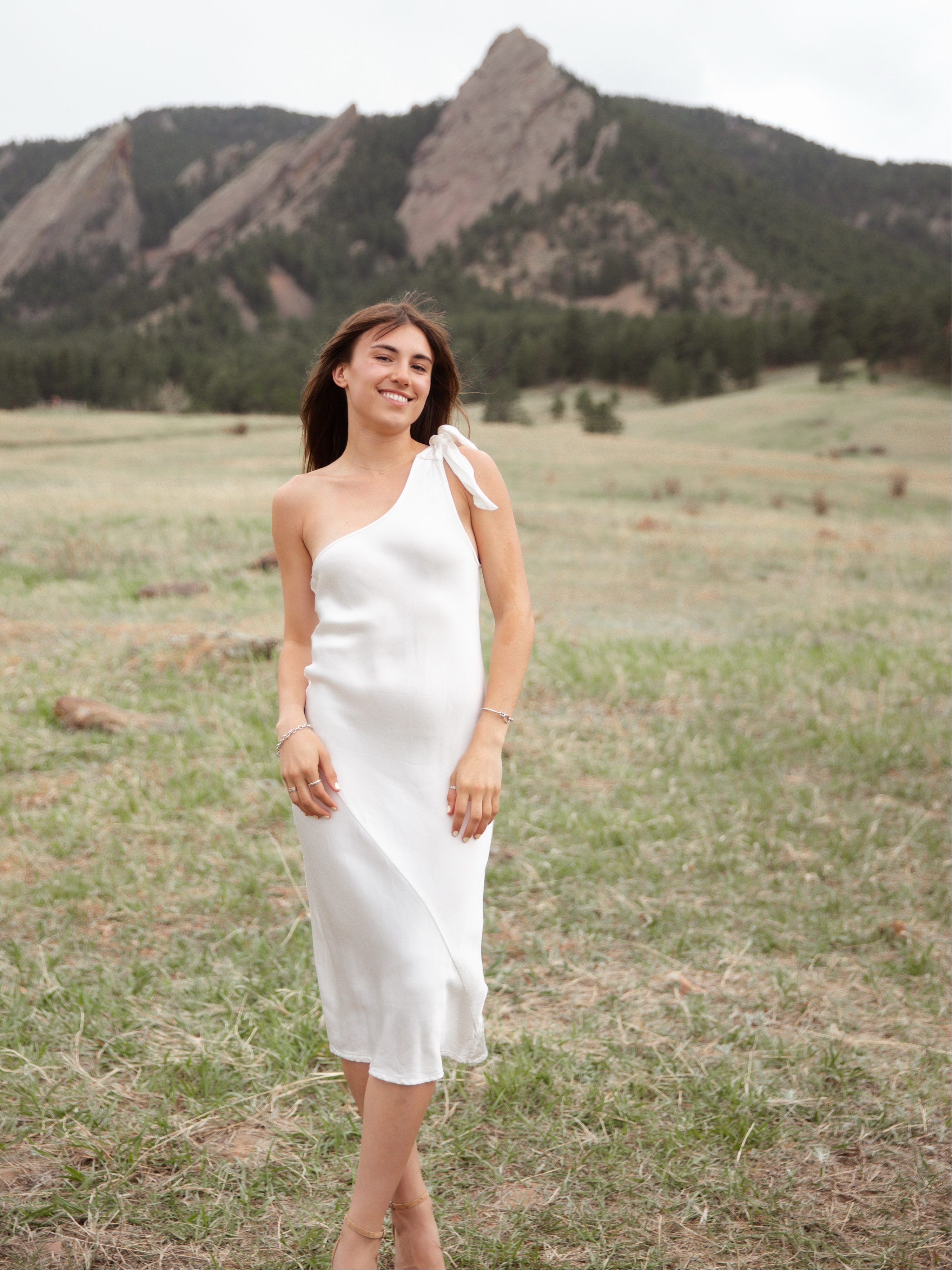 revolve white one shoulder dress NWT Revolve NBD Tere Mini Dress Ivory One Shoulder Medium