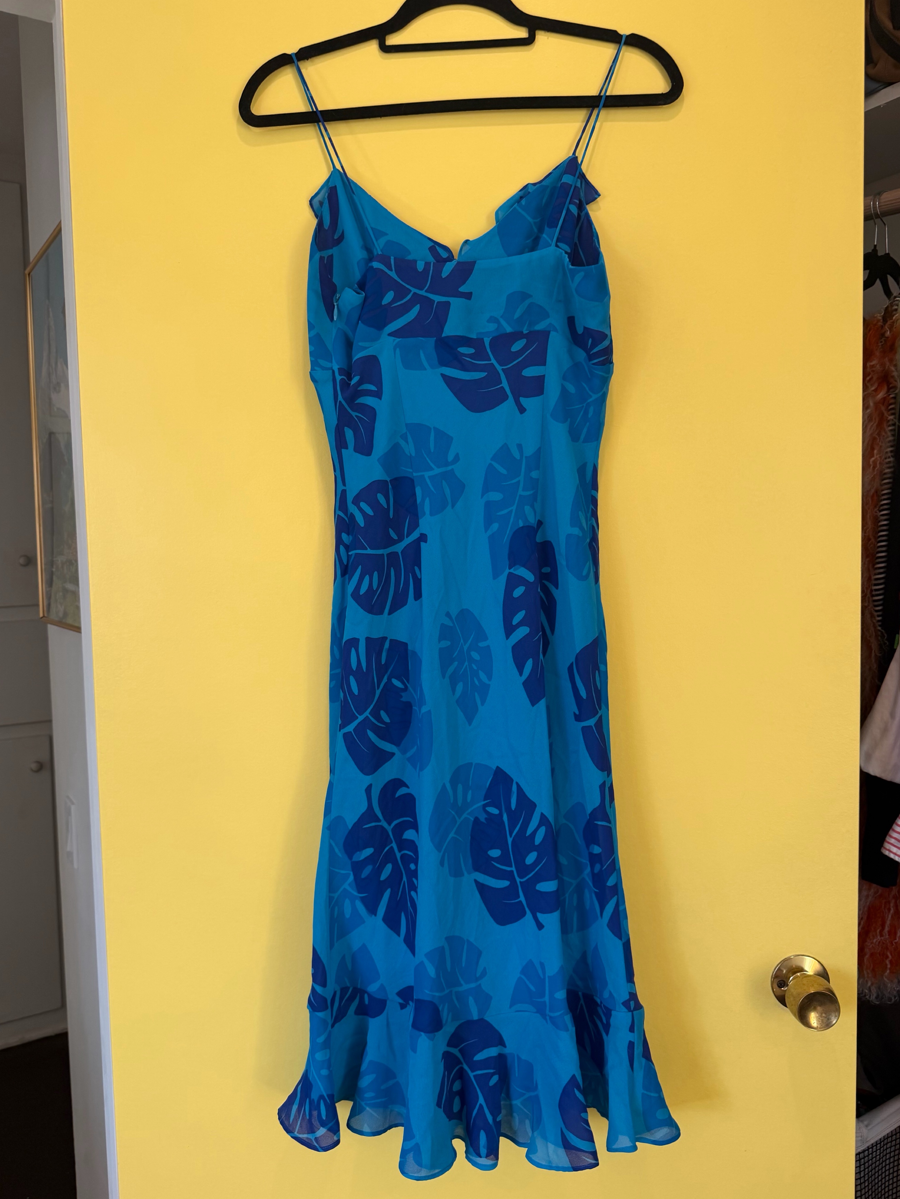 express blue floral dress Body Contour Mesh Floral Ruched Side Slit Midi Dress