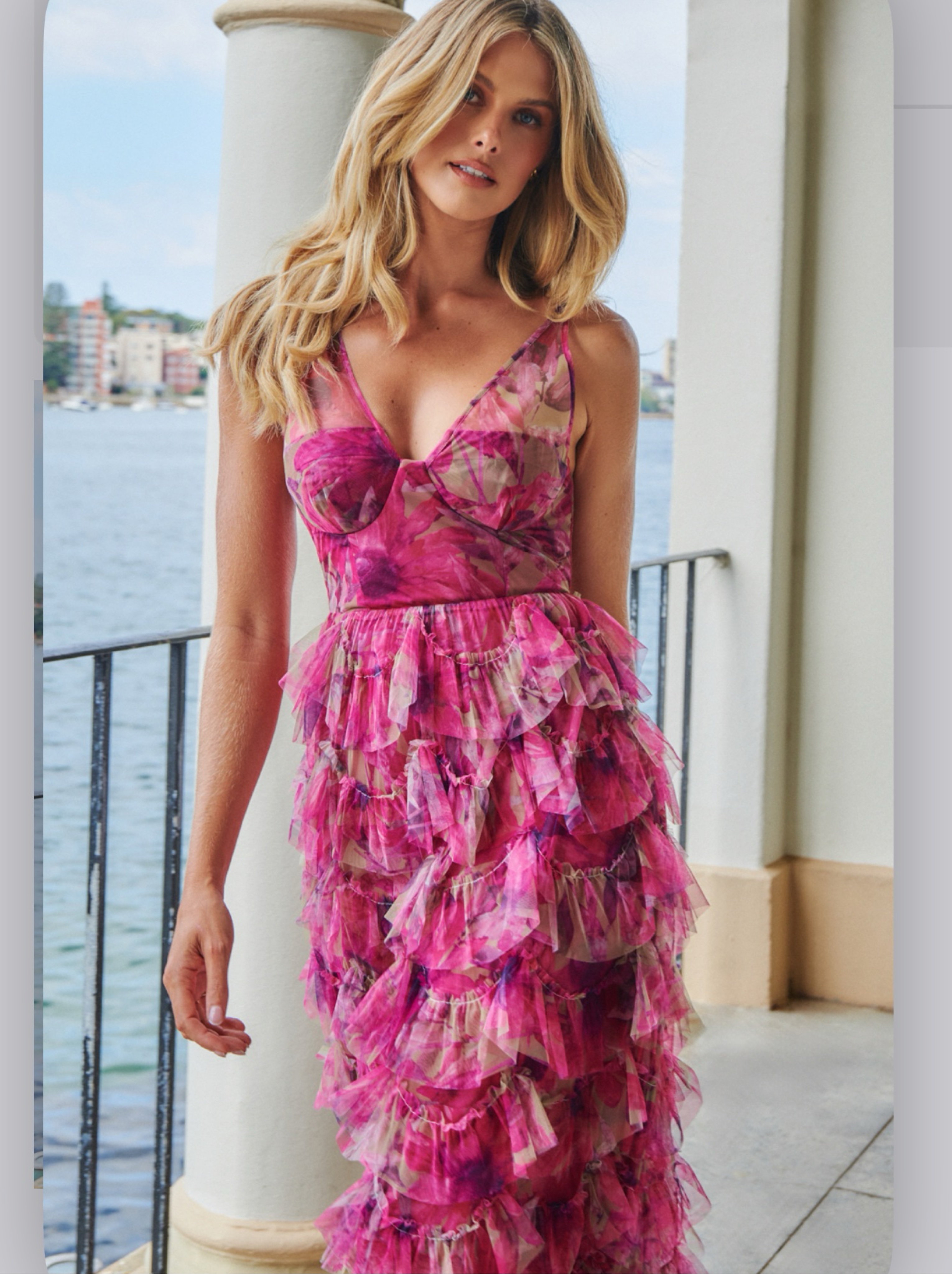 showpo pink floral dress NWT Showpo Womens Size 8 Loree Midi Dress