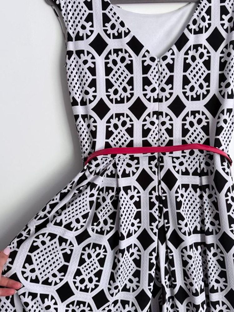Tiana B. Black and White Geometric Fit and Flare Dress by Tiana B