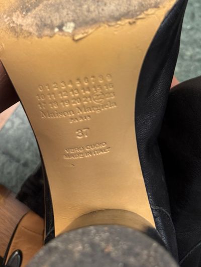 Margiela Tabi boots size 37 by Maison Martin Margiela | Pickle