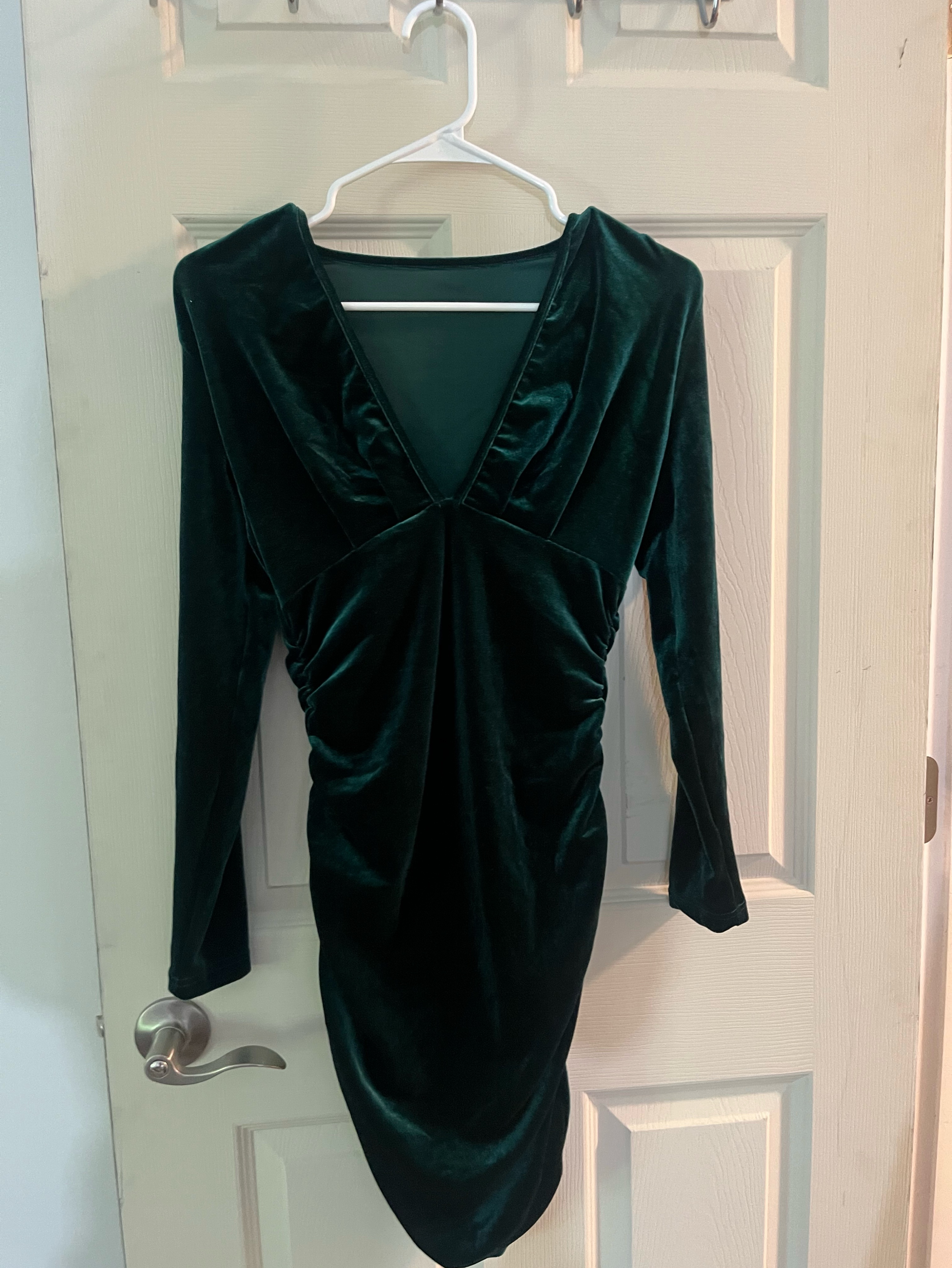 Dark Green Velvet Ruched Mini Dress