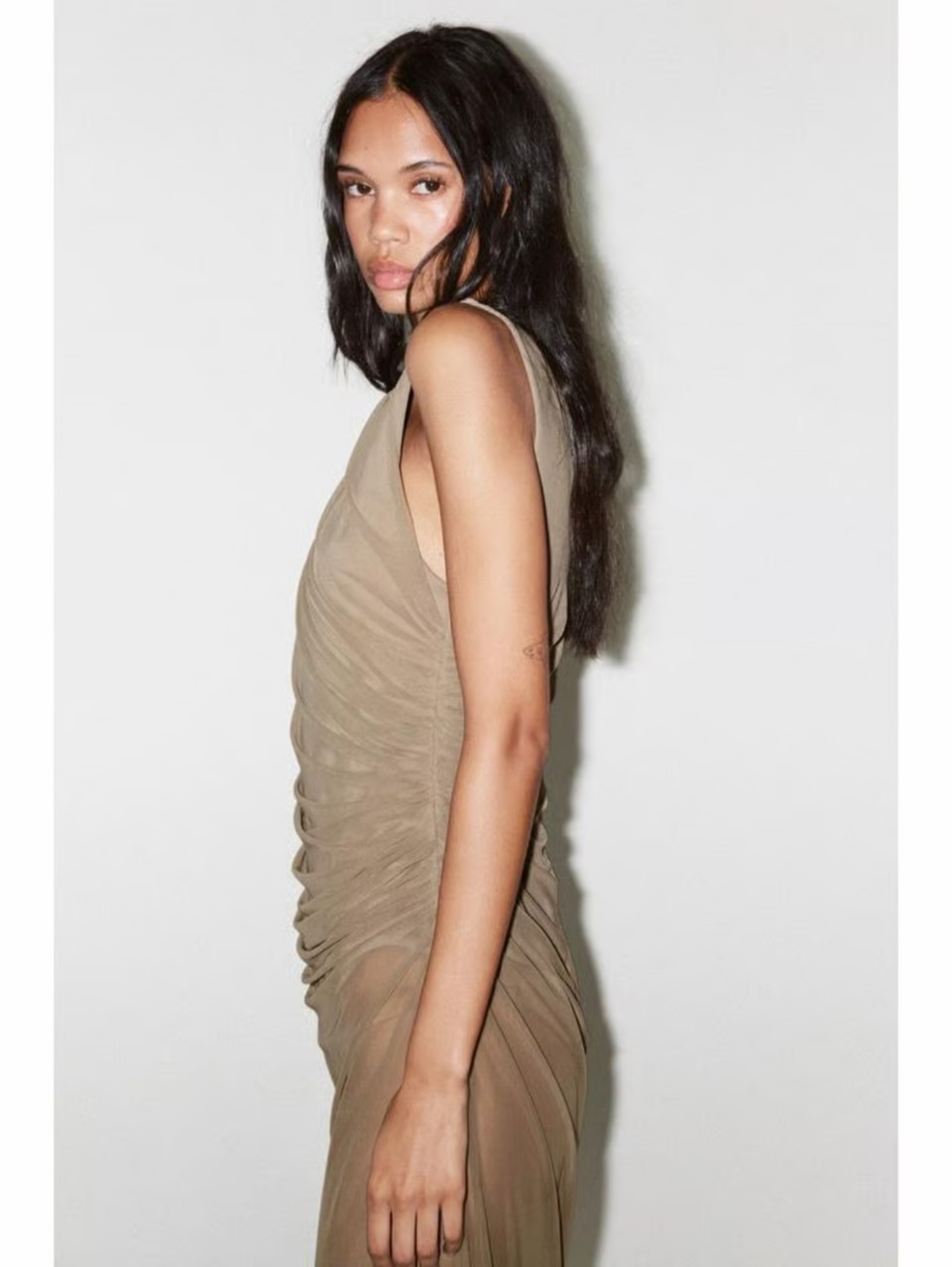zara bodycon dress midi Zara - Fitted Midi Dress - Black - M